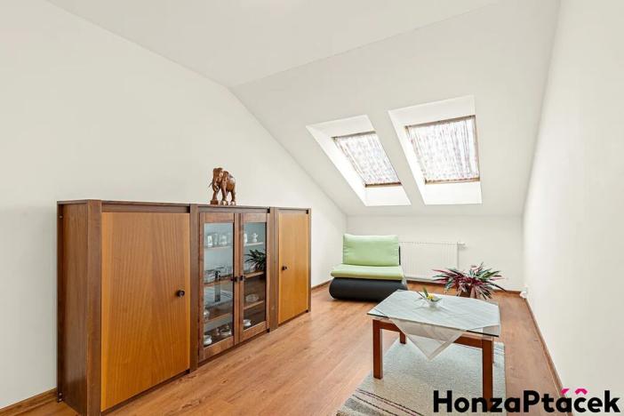 Prodej rodinného domu, Praha - Kyje, Broumarská, 187 m2