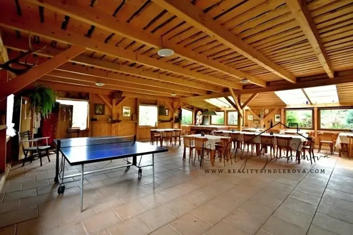 Prodej apartmánu, Hranice, 297 m2