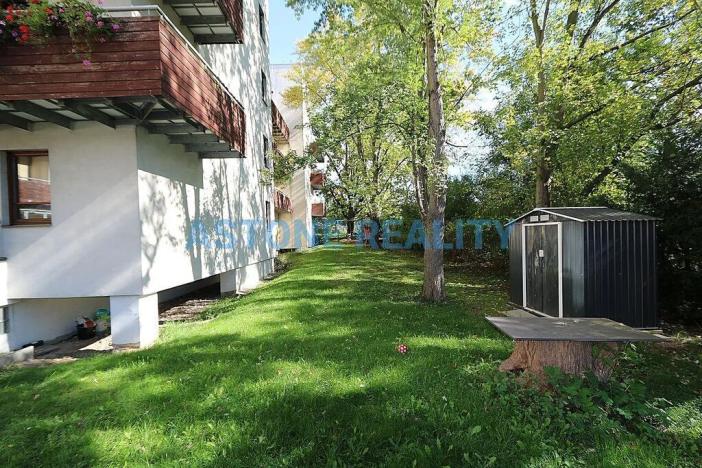 Pronájem bytu 1+kk, Praha - Hostivař, Švehlova, 35 m2