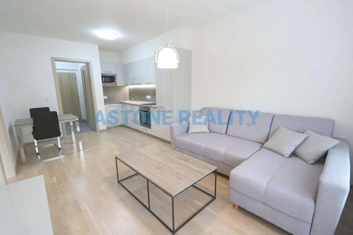 Pronájem bytu 2+kk, Praha - Košíře, Pod Kavalírkou, 55 m2