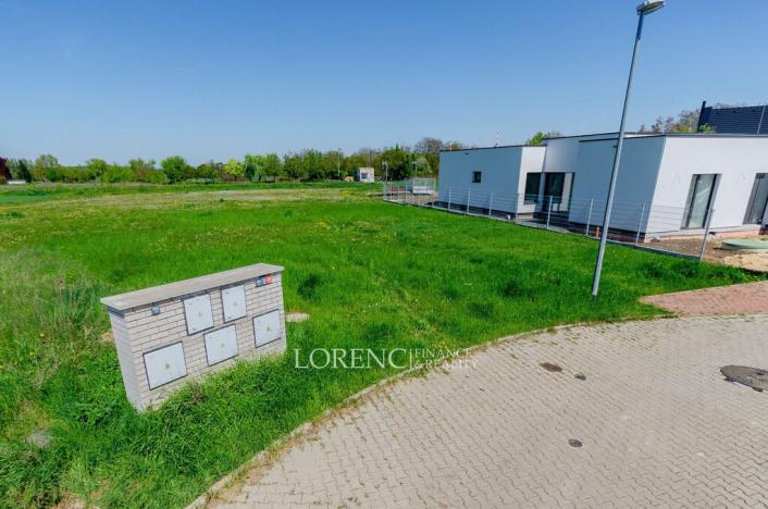 Prodej pozemku, Praha - Kbely, Ponikelská, 707 m2