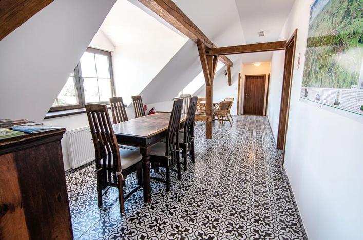 Prodej obchodního prostoru, Chocenice, 590 m2