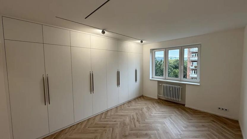 Pronájem bytu 2+1, Zlín, Věžové domy, 65 m2