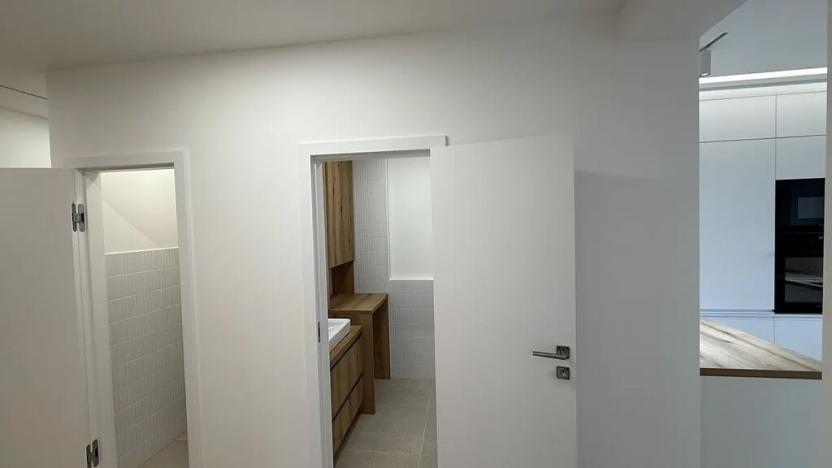 Pronájem bytu 2+1, Zlín, Věžové domy, 65 m2