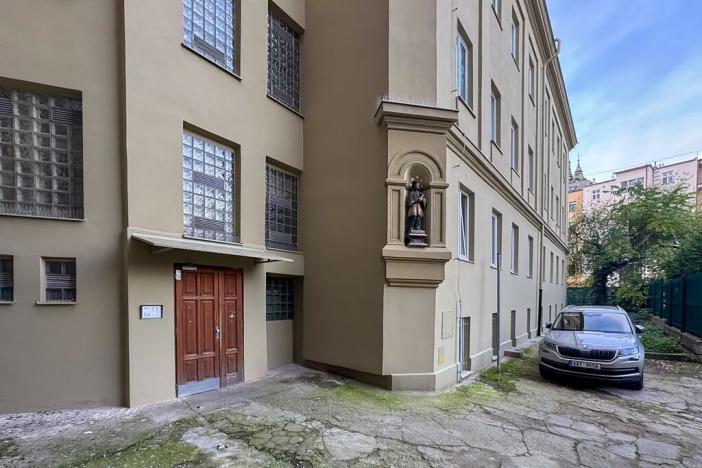 Prodej bytu 1+kk, Praha - Smíchov, Lidická, 21 m2