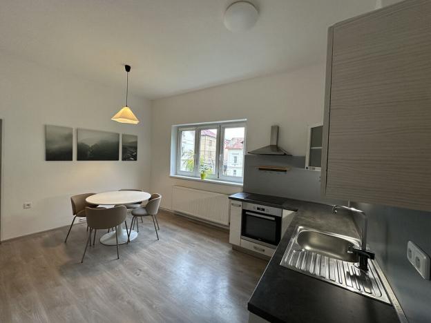 Prodej bytu 3+1, Děčín - Děčín VI-Letná, J. z Poděbrad, 71 m2