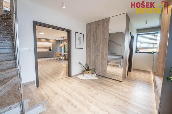 Prodej rodinného domu, Svinošice, 239 m2