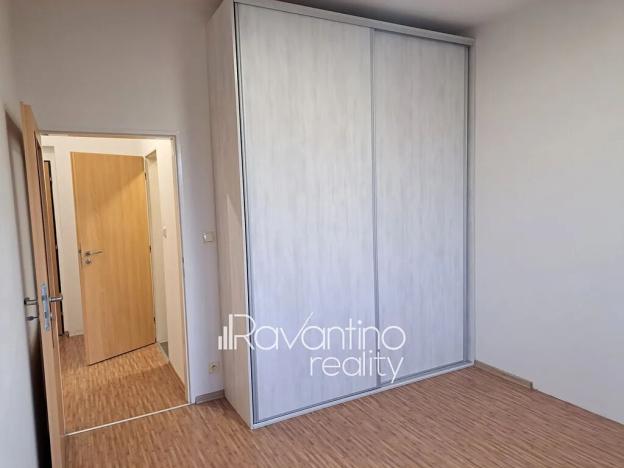 Pronájem bytu 2+kk, Brno, Křehlíkova, 43 m2