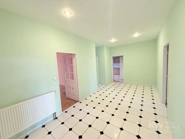 Pronájem bytu 4+1, Plzeň, náměstí Českých bratří, 156 m2