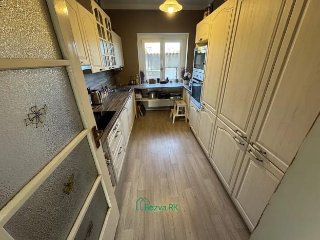 Prodej rodinného domu, Králův Dvůr, Pod Hájem, 270 m2