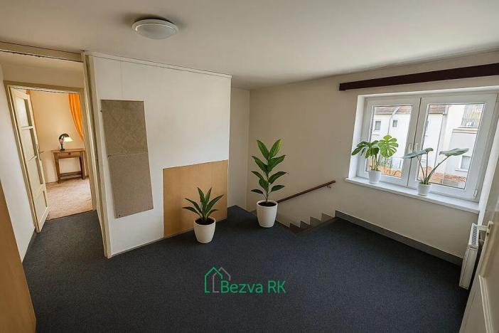 Prodej rodinného domu, Králův Dvůr, Pod Hájem, 270 m2