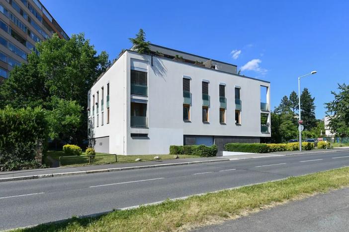 Prodej bytu 3+kk, Praha, U koupadel, 73 m2