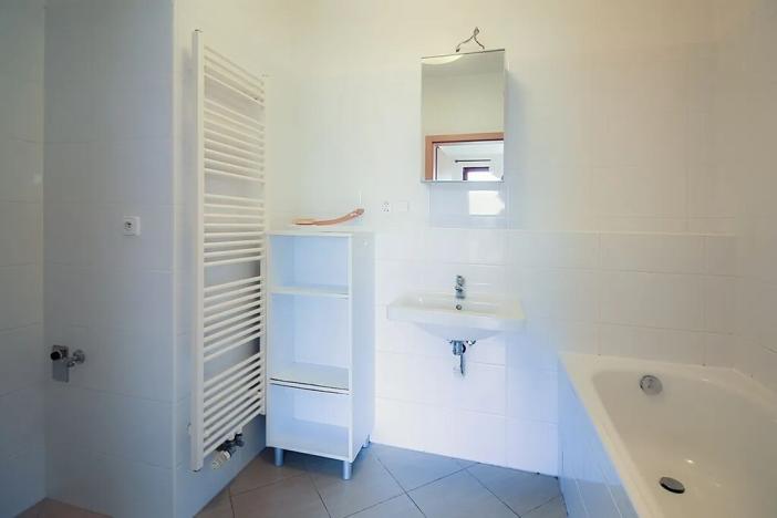 Pronájem bytu 2+kk, Praha - Vysočany, Jana Přibíka, 59 m2