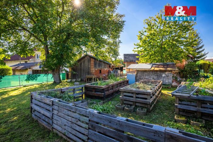 Prodej rodinného domu, Radim, 179 m2