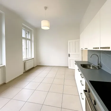 Pronájem bytu 3+1, Praha, 145 m2