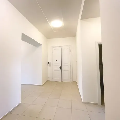 Pronájem bytu 3+1, Praha, 145 m2