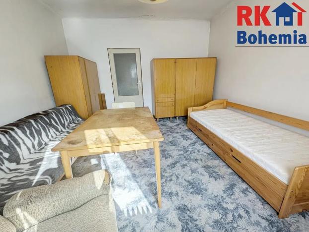 Prodej rodinného domu, Dobrovice, Husova ulice, 170 m2