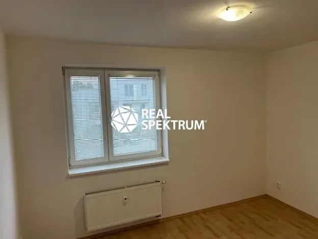 Pronájem bytu 3+kk, Brno, Lučiny, 78 m2