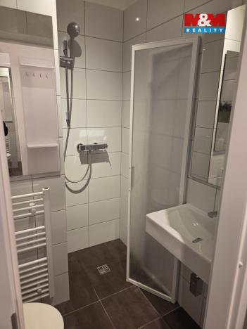 Pronájem bytu 1+kk, Bílovec, Radotínská, 25 m2