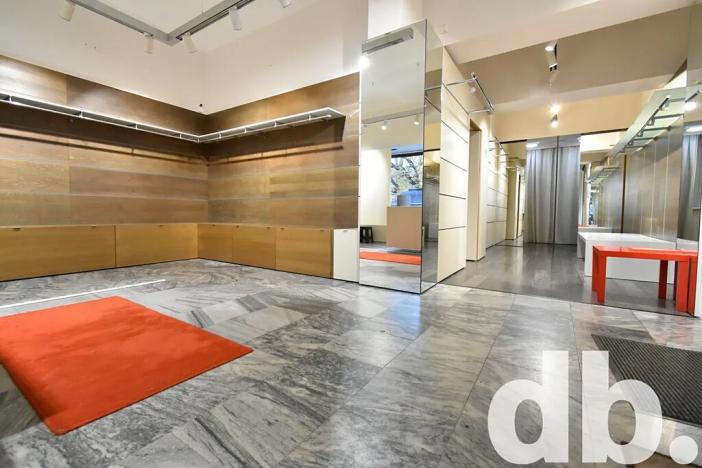 Pronájem obchodního prostoru, Karlovy Vary, T. G. Masaryka, 71 m2