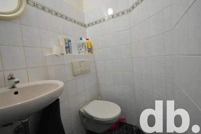 Pronájem obchodního prostoru, Karlovy Vary, T. G. Masaryka, 71 m2