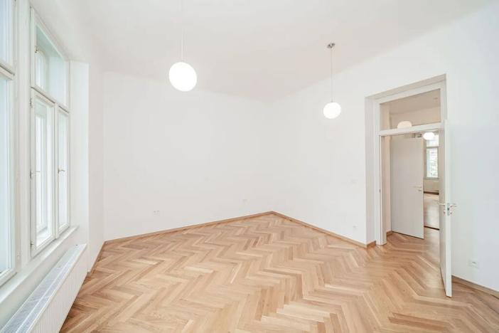 Pronájem bytu 2+kk, Praha - Vinohrady, Balbínova, 60 m2
