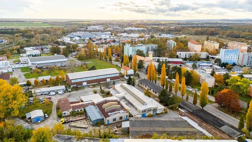 Prodej skladu, Hodonín, třída Bří Čapků, 6830 m2