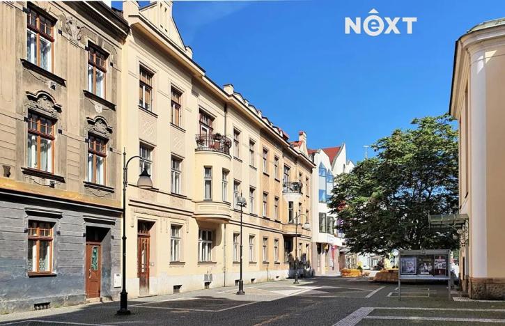 Pronájem kanceláře, Pardubice, náměstí Republiky, 11 m2