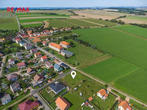 Prodej zahrady, Mlečice, 983 m2