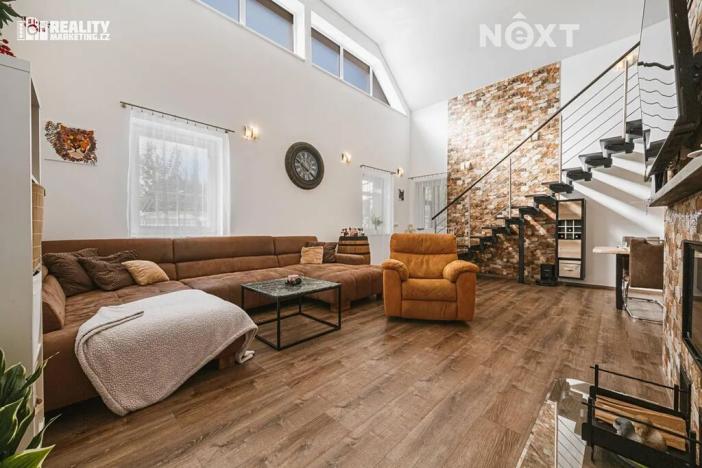 Prodej rodinného domu, Kovalovice, 308 m2