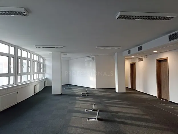 Pronájem kanceláře, Praha - Libeň, Podvinný mlýn, 155 m2