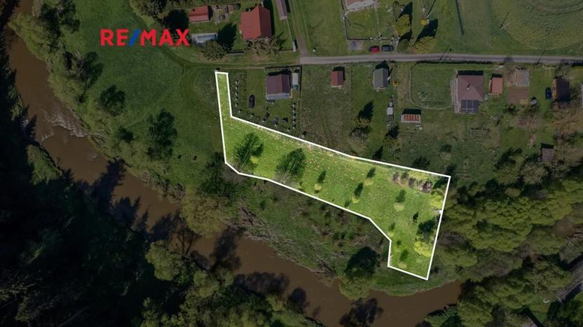 Prodej pozemku, Vlastějovice, 2100 m2