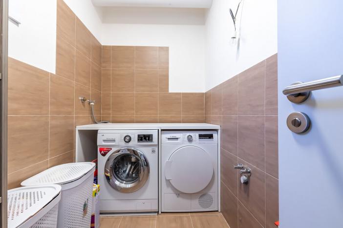 Prodej rodinného domu, Divišov, Na Malé Straně, 92 m2