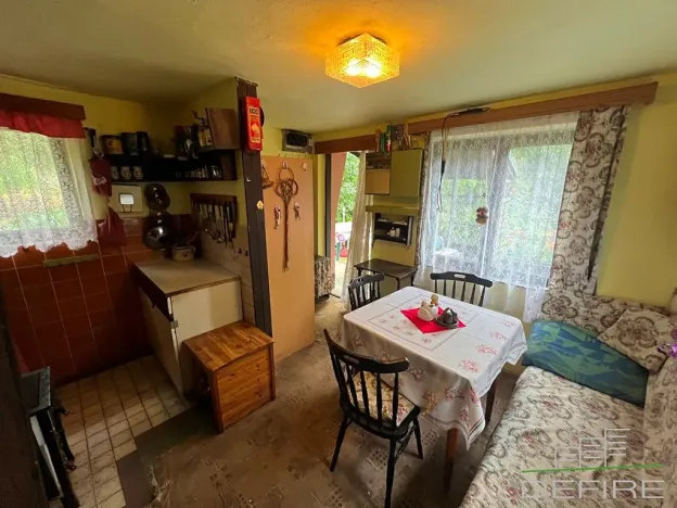 Prodej chaty, Veleň, 45 m2