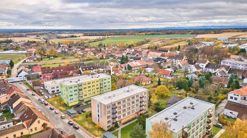 Prodej bytu 2+1, Lišov, Čechova, 63 m2