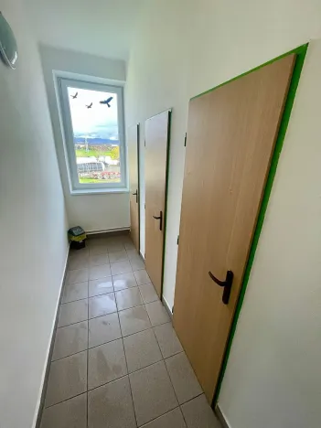 Pronájem kanceláře, Sulejovice, Kaplířova, 76 m2