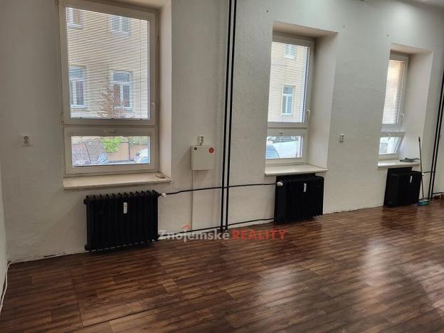 Pronájem kanceláře, Znojmo, Lidická, 27 m2
