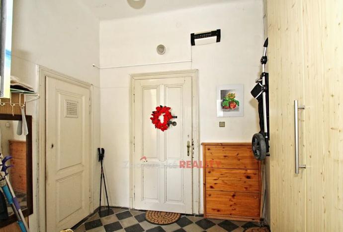 Prodej bytu 2+1, Znojmo, Vídeňská třída, 60 m2