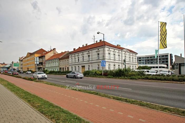 Prodej bytu 2+1, Znojmo, Vídeňská třída, 60 m2