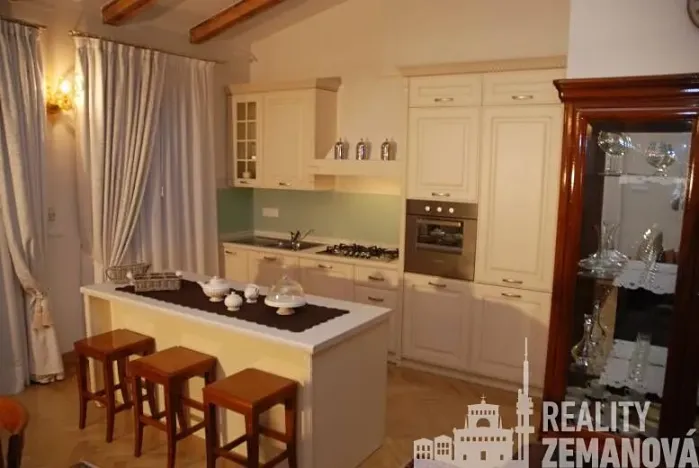 Pronájem bytu 3+kk, Praha - Vinohrady, Italská, 96 m2