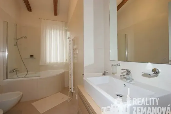 Pronájem bytu 3+kk, Praha - Vinohrady, Italská, 96 m2