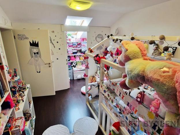 Prodej rodinného domu, Praha - Újezd nad Lesy, Lutínská, 184 m2