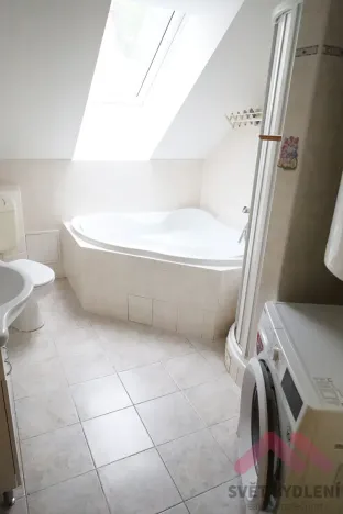 Pronájem bytu 3+kk, Brandýs nad Labem-Stará Boleslav, Masarykovo náměstí, 97 m2