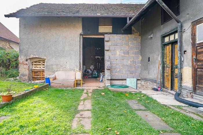 Prodej rodinného domu, Lochovice, 180 m2