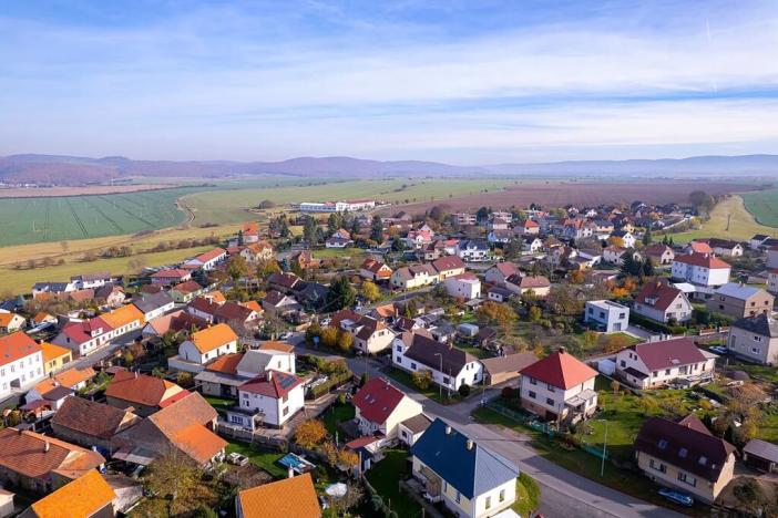 Prodej rodinného domu, Lochovice, 180 m2