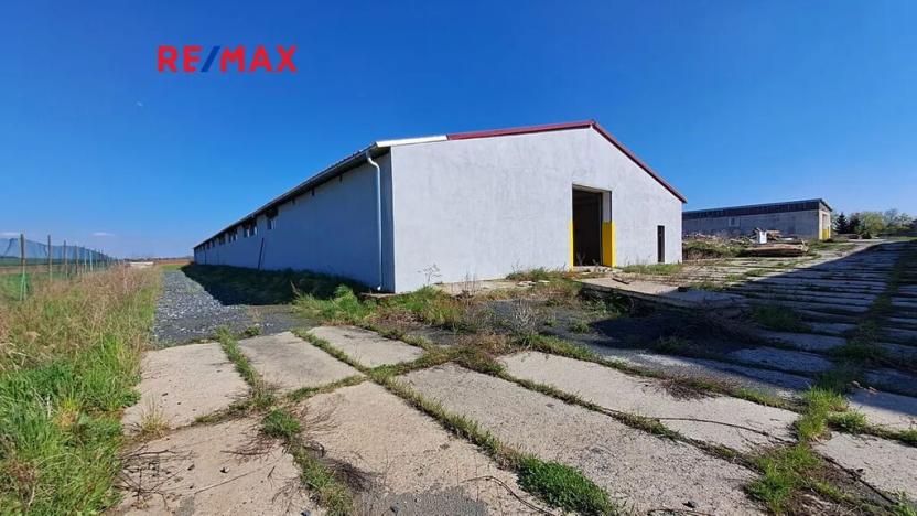 Prodej skladu, Dolní Chvatliny, 3690 m2