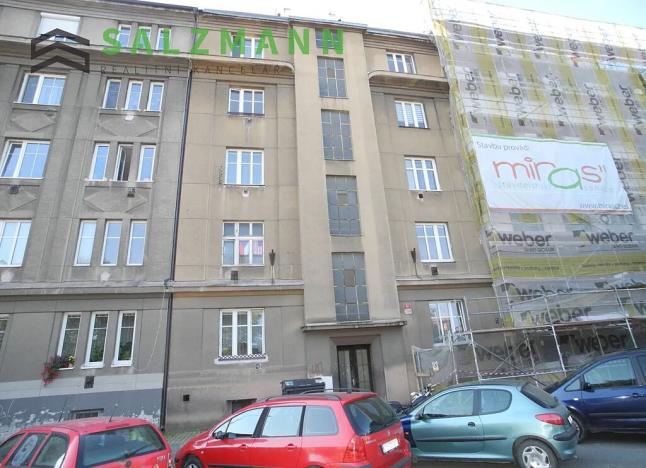 Prodej bytu 2+kk, Plzeň, náměstí Míru, 42 m2