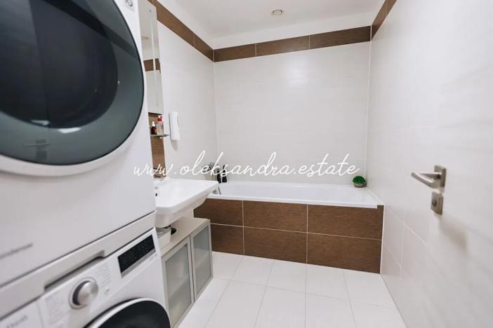 Pronájem bytu 4+kk, Praha - Letňany, Nepomuckých, 106 m2