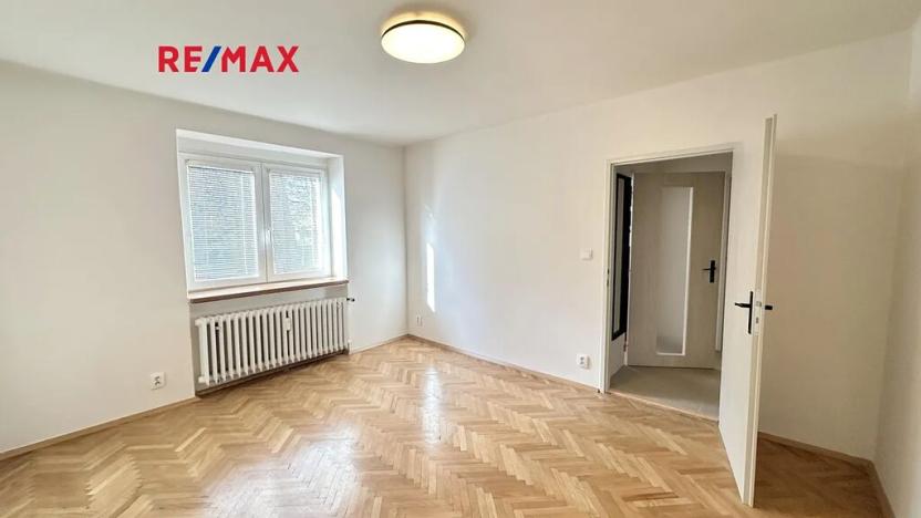 Pronájem bytu 1+1, Kladno, Kordačova, 32 m2