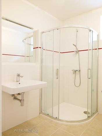 Pronájem bytu 1+1, Praha - Bubeneč, Charlese de Gaulla, 40 m2